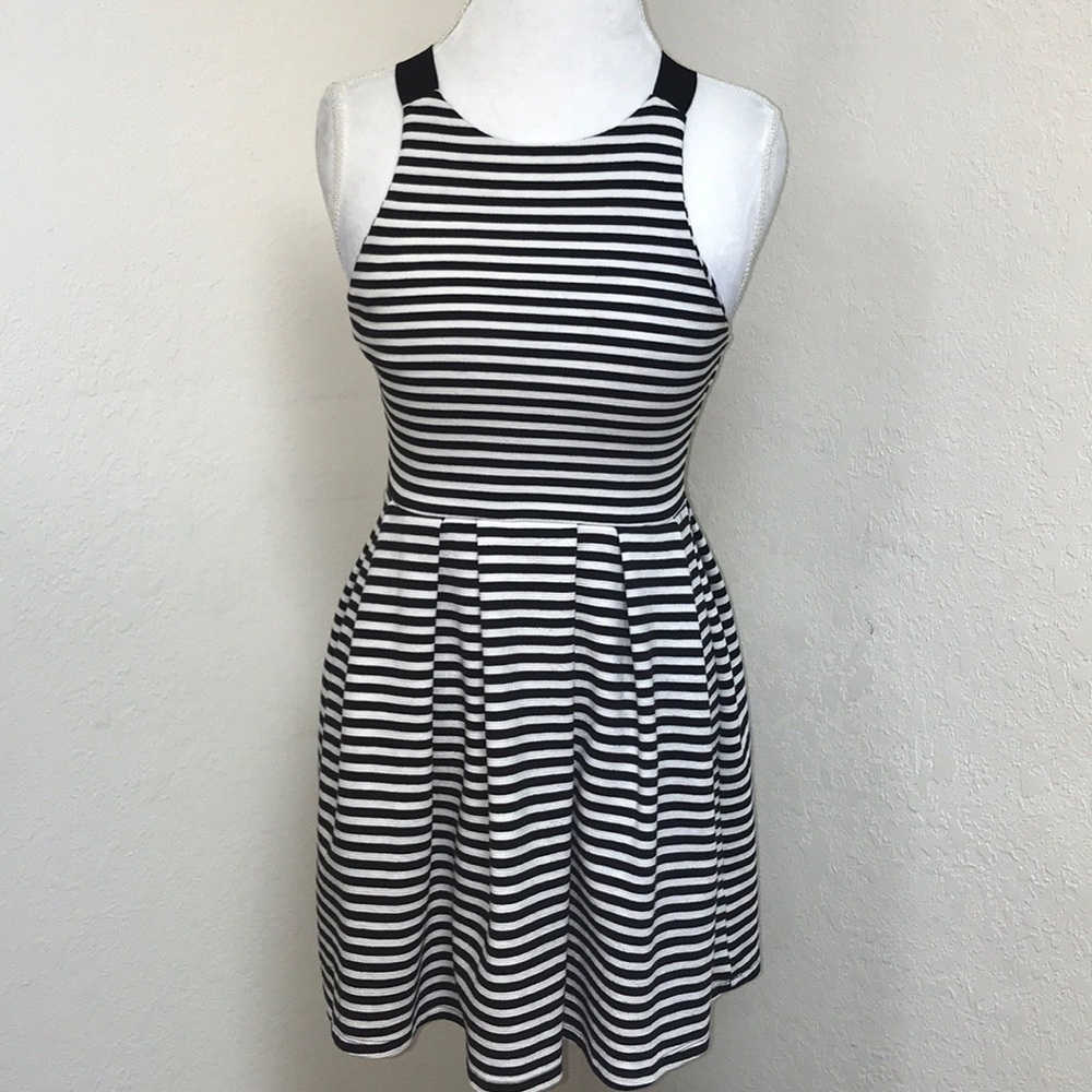 SO Black & White Dress